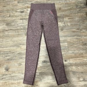 Gymshark. Berry/Rose. Small.